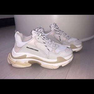 Balenciaga triple s sneakers